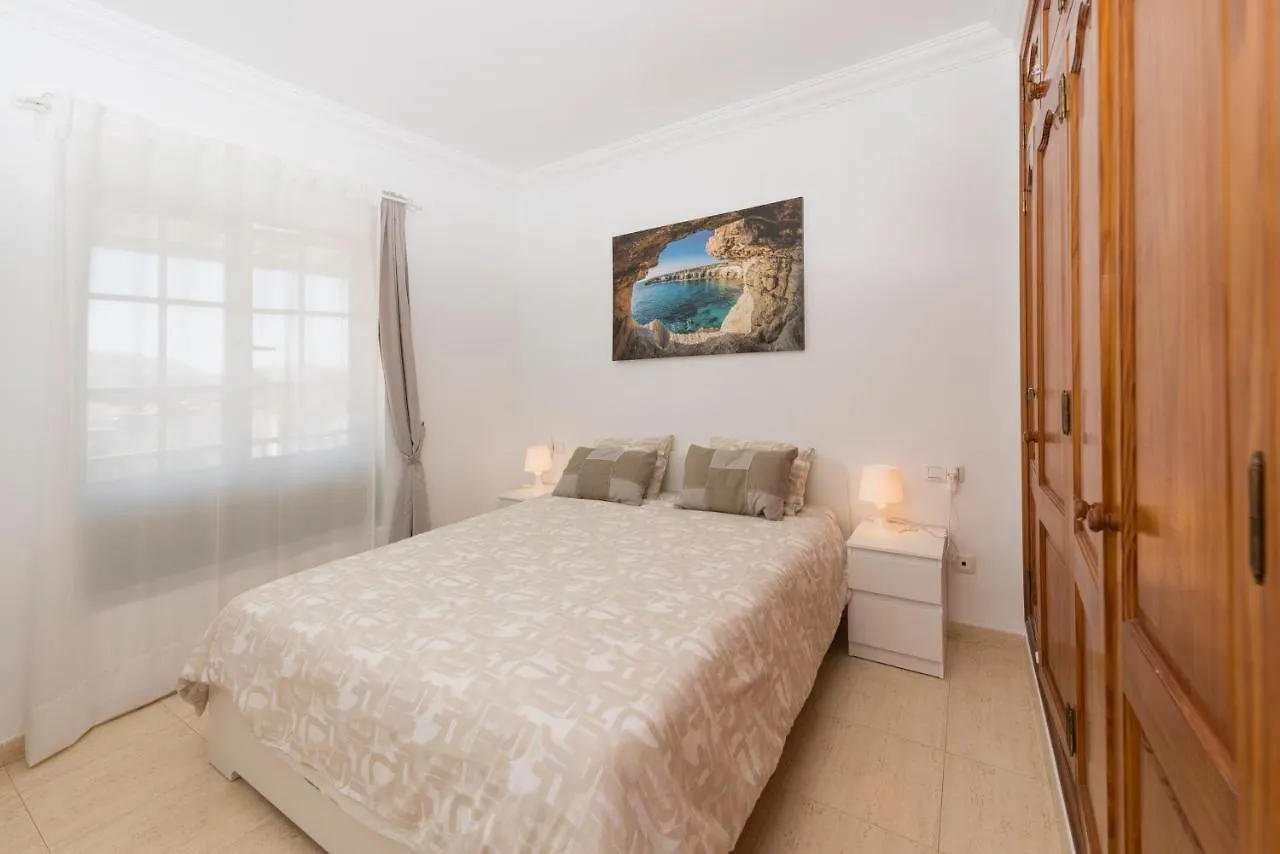 El Gin Apartment Playa Blanca  Spain